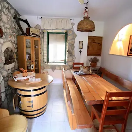 Luxury Robinson With Pool & Jacuzzi Villa Ždrelac